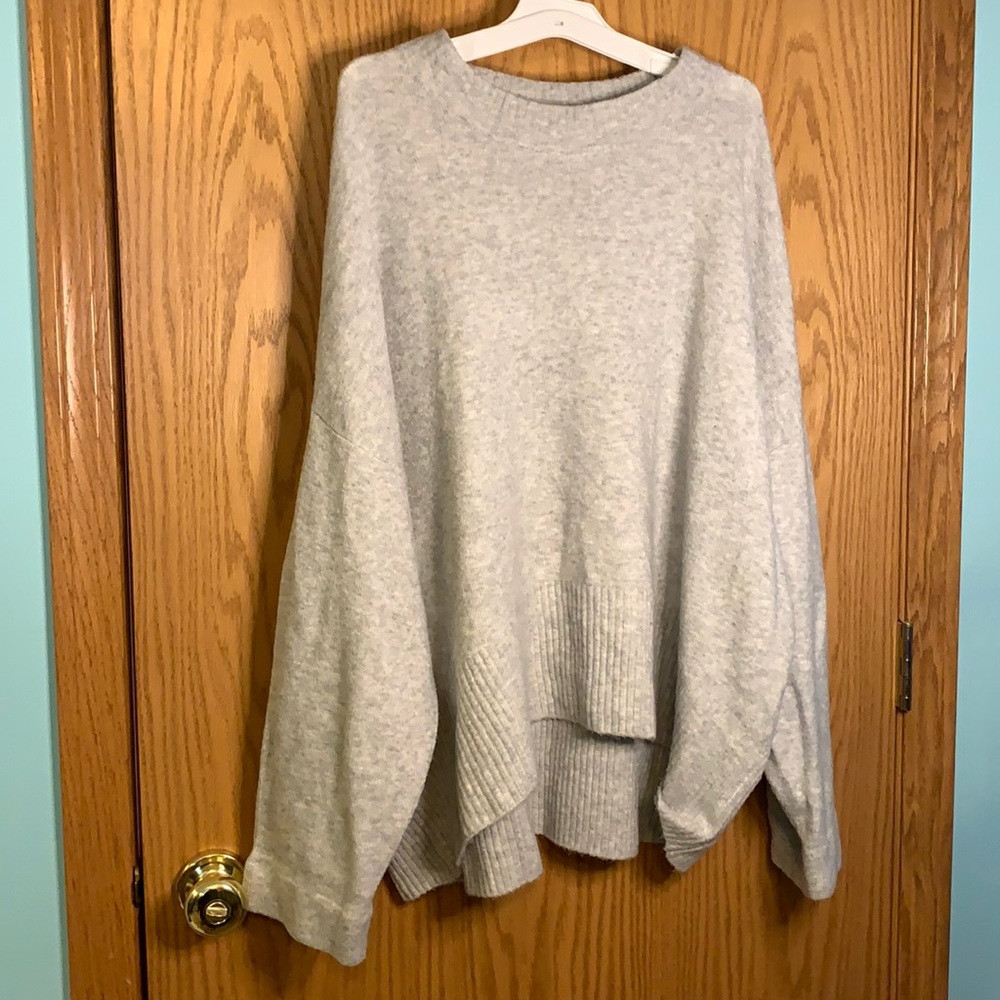 Beautiful oversized light gray sweater